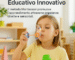 Bambino che gioca con le bolle di sapone in un’attività educativa ispirata al metodo Montessori.